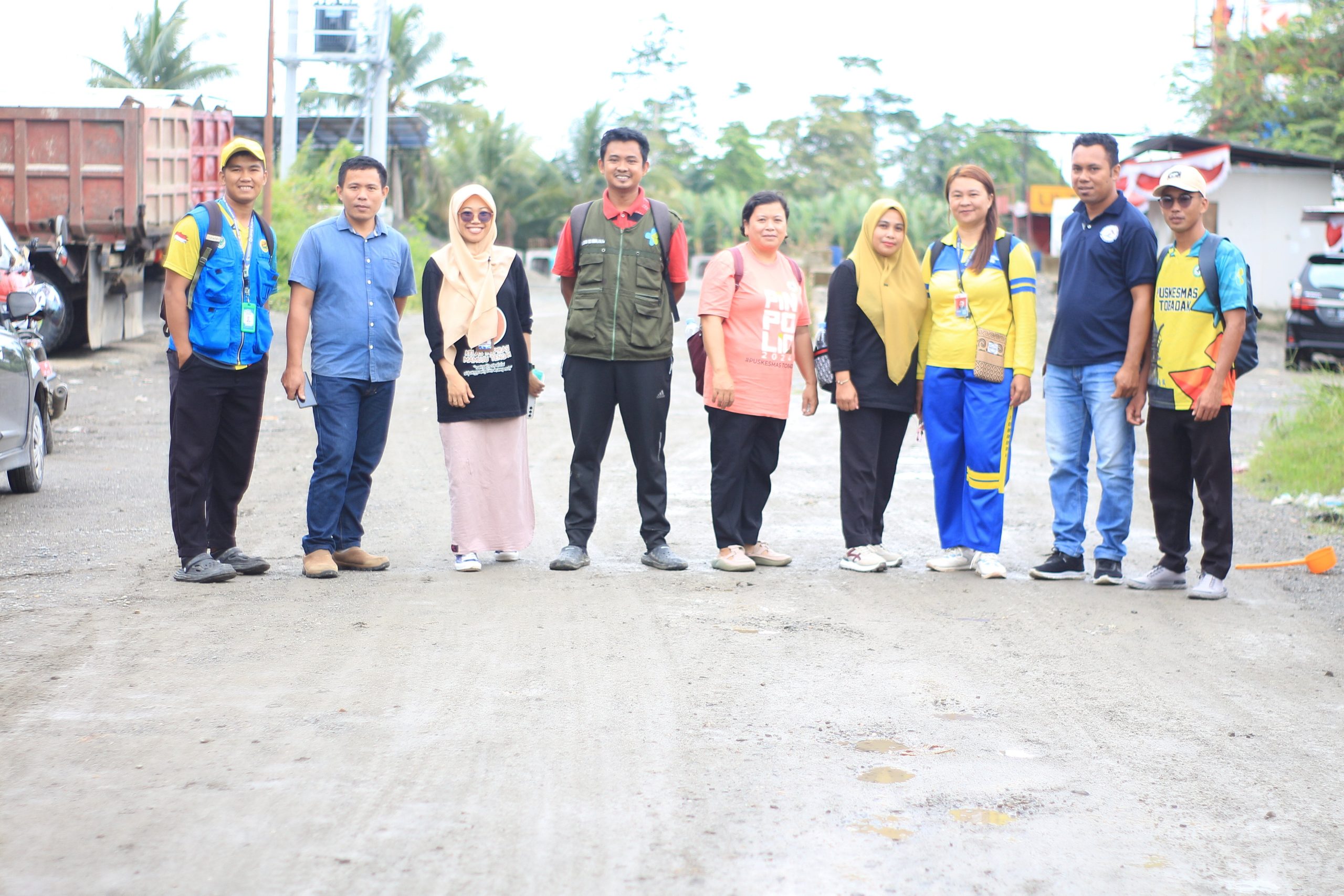 PUSKESMAS TOBADAK BERSAMA DENGAN DINAS KESEHATAN MAMUJU TENGAH, MENDATANGI PT.BUMI KARSA DALAM PENANGAN PENYAKIY MALARIA